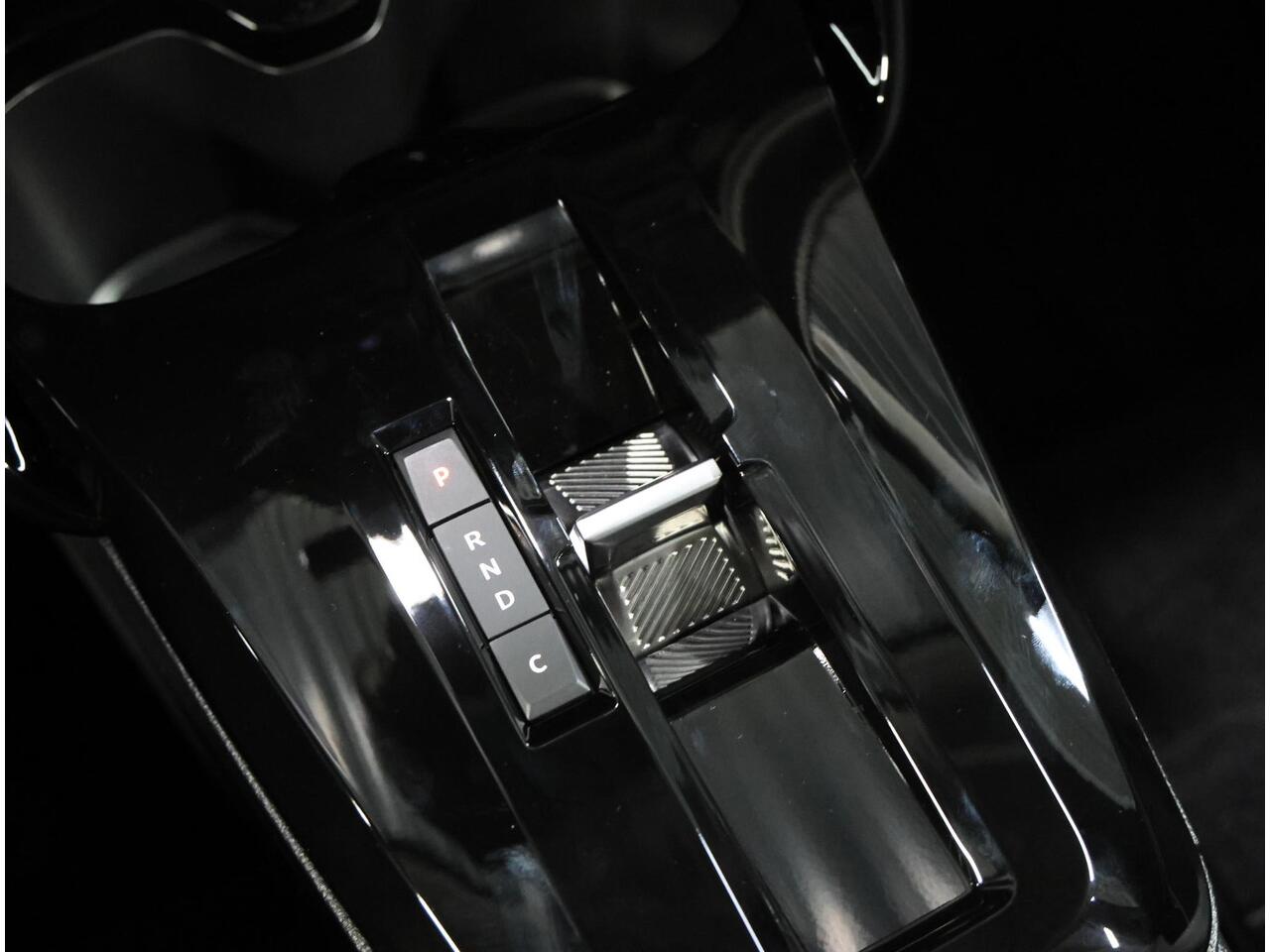 Citroen C3 Ë-C3 Max 113PK 44 kWh | Navigatie | ClimateControl | AppleCarplay/AndroidAuto | Camera | CruiseControl | Comfortstoelen |