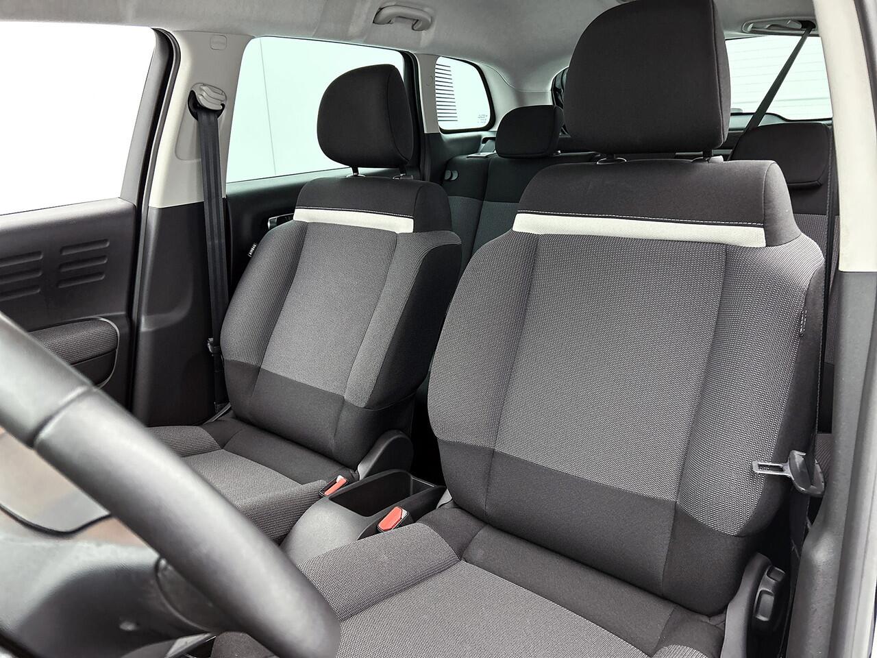 Citroen C3 Aircross 110PK Plus | Rijklaar | Navigatie | Parkeersensoren achter |