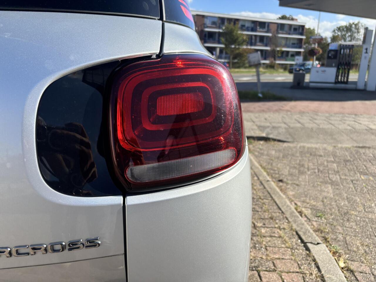 Citroen C3 Aircross 1.2 PureTech S&S Shine / ALL-IN RIJKLAARPRIJS /Navi/Camera/17"Velgen/Duo-Tone