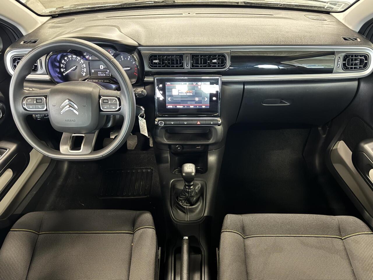 Citroen C3 1.2 PureTech Plus | ¤ 1.000 INRUILPREMIE | Navi | Cruise | Clima | Carplay | DAB ontvanger | Parkeersensor achter | ( Vesteging - Nieuwegein )