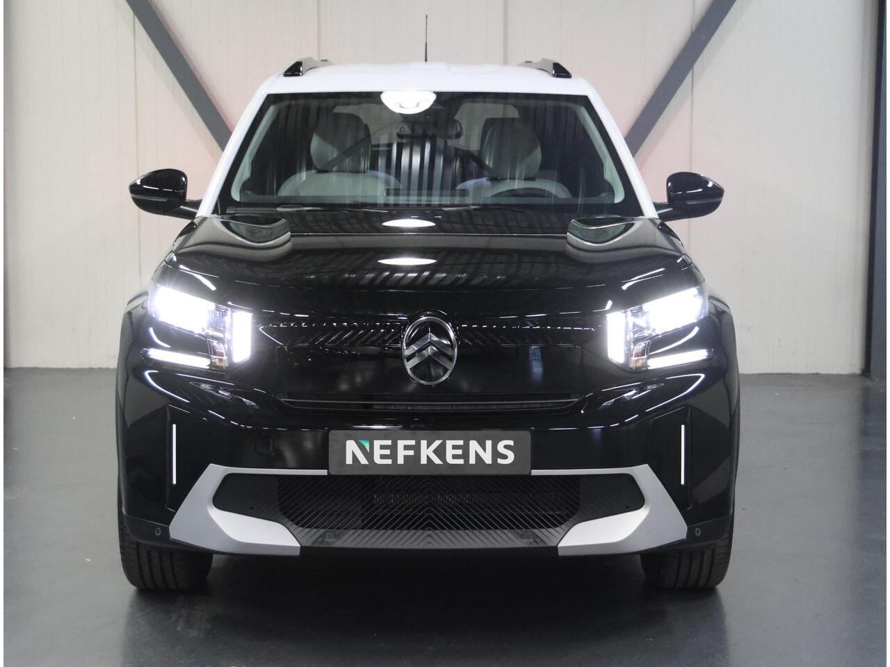 Citroen C3 Ë-C3 Aircross Max 113pk Comfort Range 44 kWh | Navigatie | ClimateControl | Camera | AppleCarPlay/AndroidAuto | CruiseControl | Comfortstoelen |