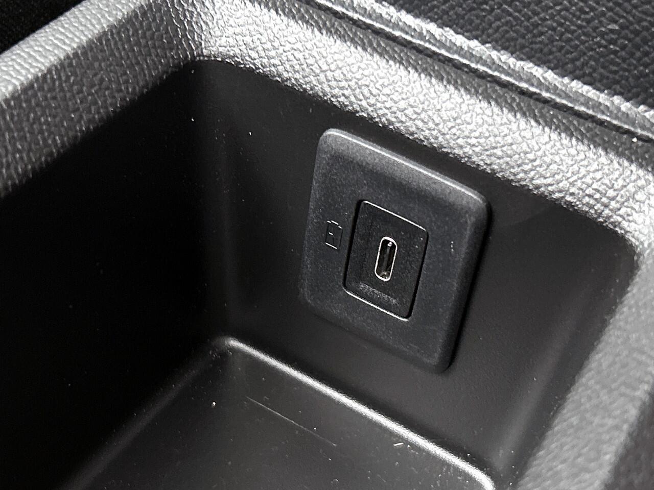 Citroen C3 Ë-C3 Max 113pk 44 kWh | Rijklaar | Apple Carplay | Camera | 3 Fase