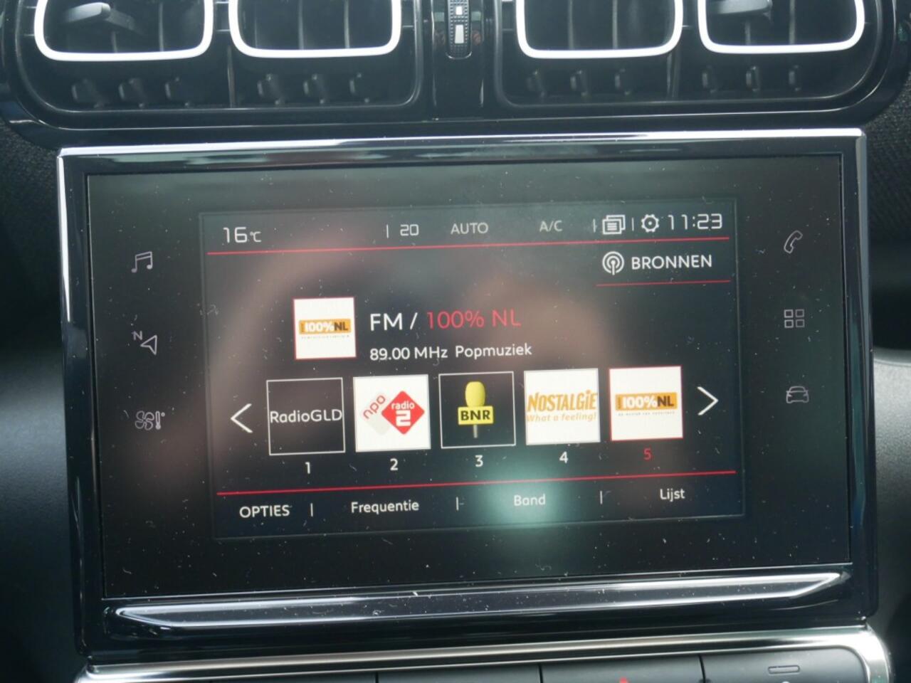 Citroen C3 AIRCROSS 1.2 PT SenS SHINE **Clima//Navi//Schuifdak//Lm//Th **