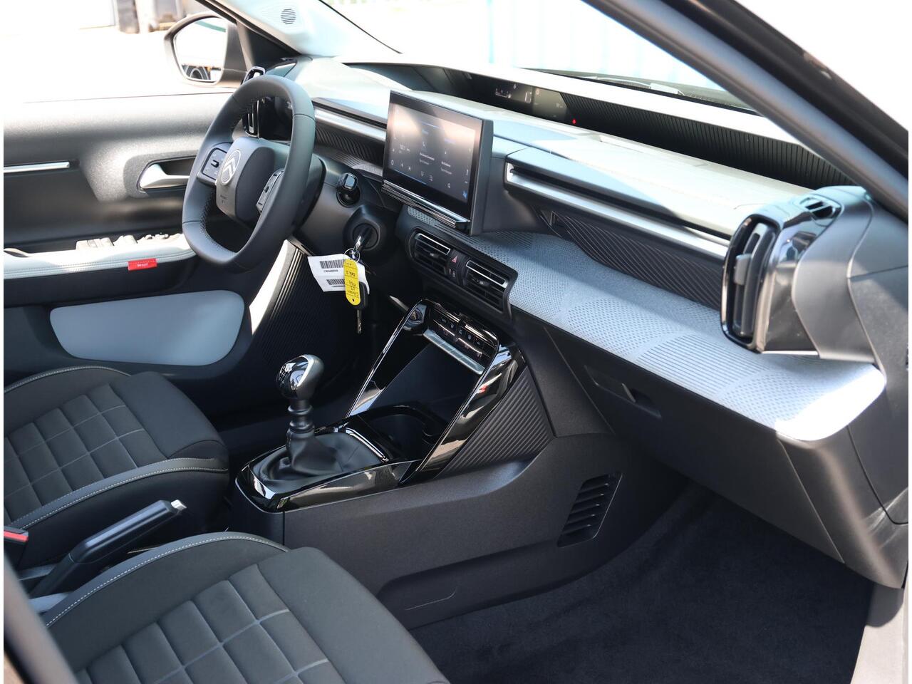 Citroen C3 1.2 Turbo 100pk Max | Camera | Navigatie | ClimateControl | AppleCarPlay/AndroidAuto | CruiseControl |