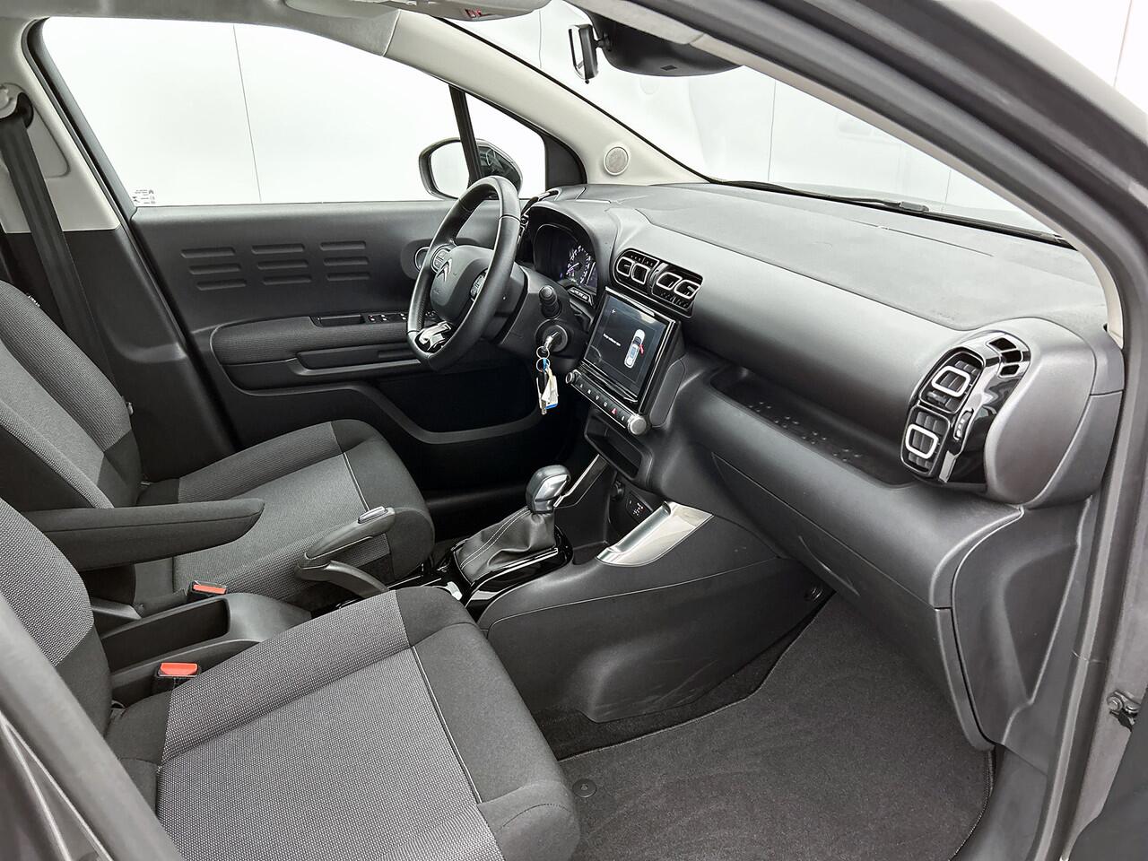 Citroen C3 Aircross 130 PK Automaat Feel | Rijklaar | Apple Carplay | Armsteun voor |