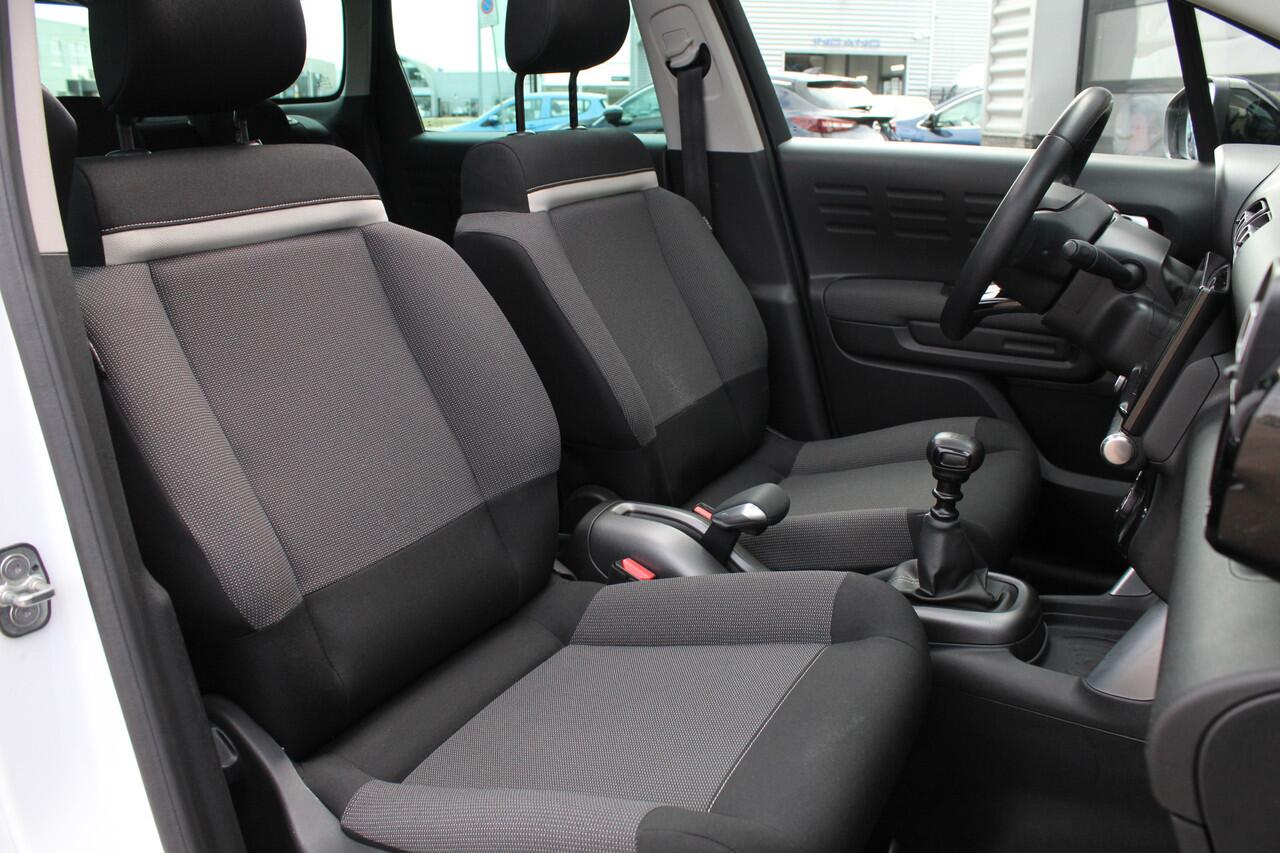 Citroen C3 Aircross 1.2 PureTech S&S Shine / Carplay / Panoramadak / Keyless