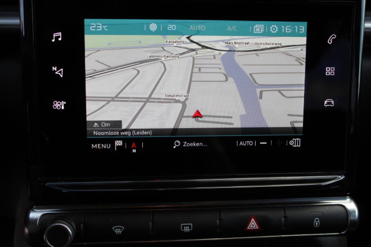 Citroen C3 1.2 PureTech Feel Nieuwe Distributie! BJ 31-12-20! Climatecontrol, Navi, DAB, Carplay, Lichtsensor,Regensensor