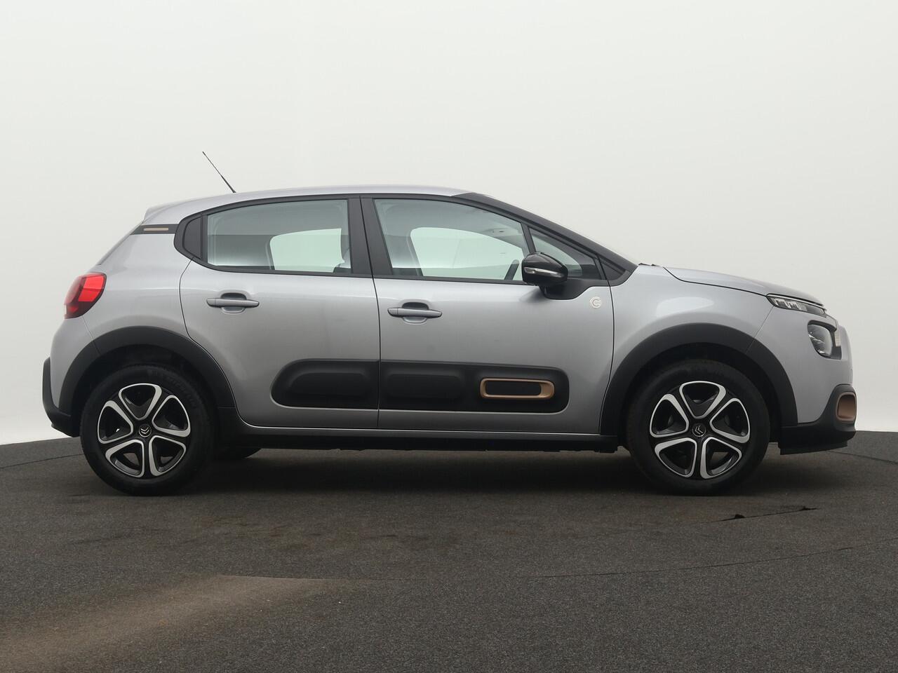 Citroen C3 82 PK Feel | Rijklaar | Parkeersensoren achter | Apple carplay / android auto |