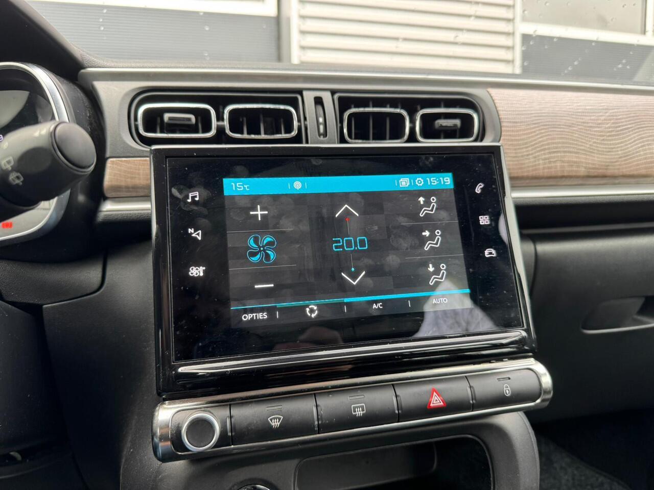 Citroen C3 1.2 Shine |Camera |Houten afwerking |DAB |Cruise |Navi