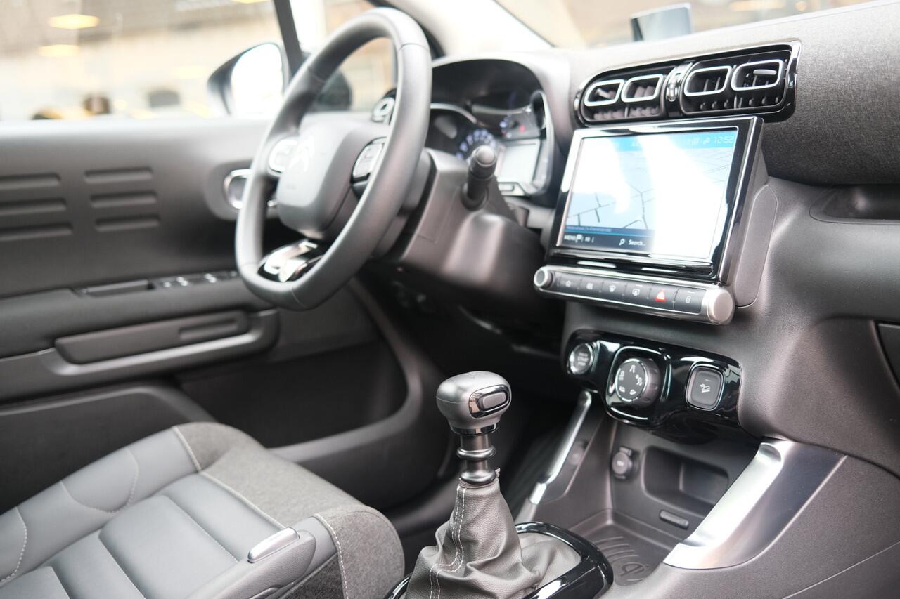 Citroen C3 Aircross PT 110 MAX Panoramadak | Camera | 17" | Navi | Leer etc