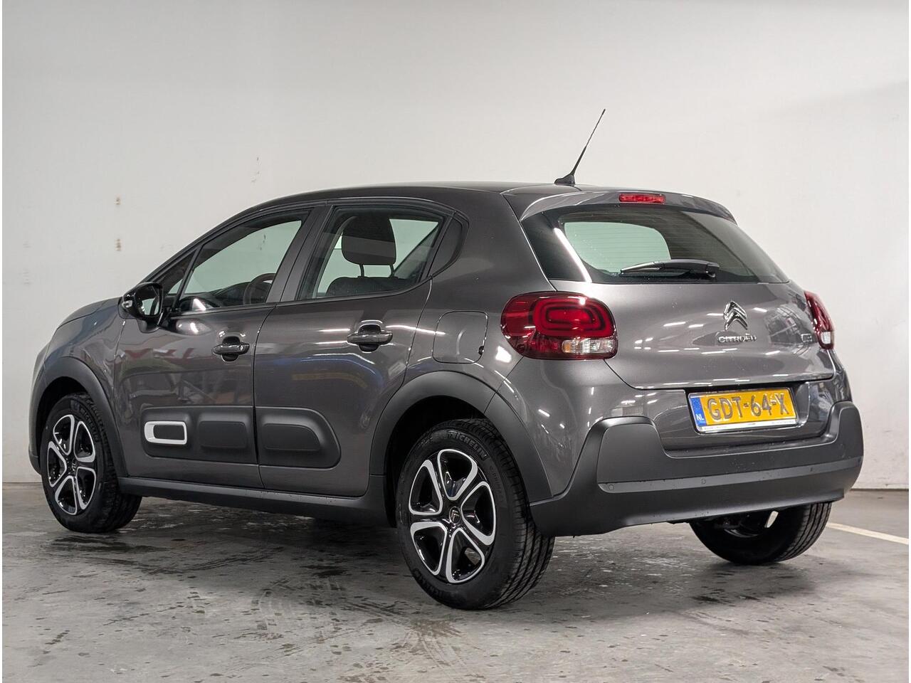 Citroen C3 Plus 1.2 83pk | NAVI | PARKEERHULP | CLIMA | APPLE CARPLAY / ANDROID AUTO | DAB+ | CRUISE CONTROL |