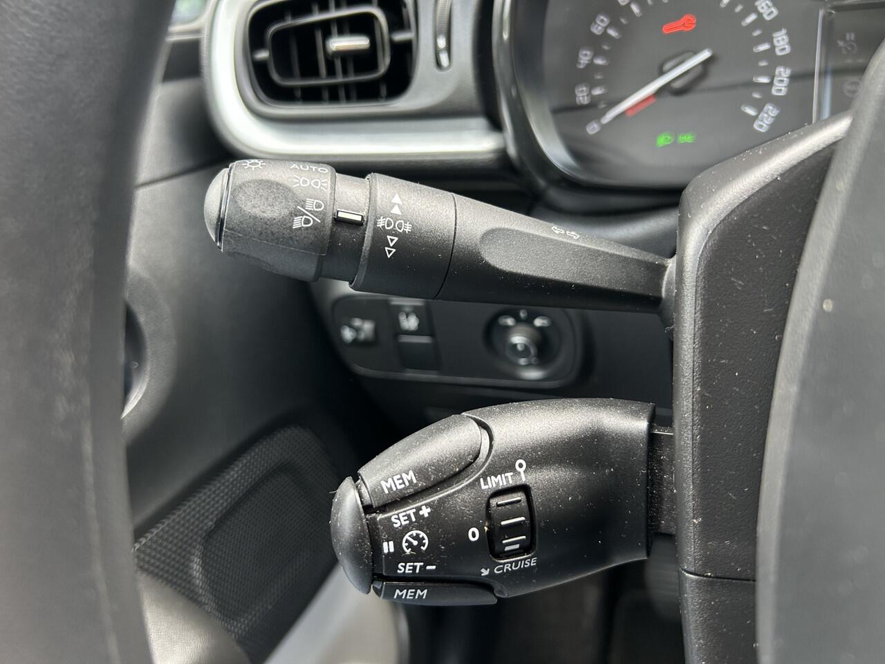 Citroen C3 1.2 PureTech S&S Feel Edition 50% deal 4875,- ACTIE Carplay / LMV / Clima / Cruise