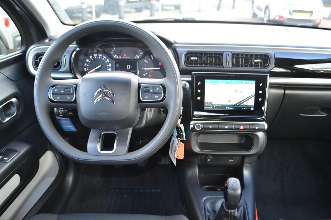 Citroen C3 1.2 PureTech Plus I NAVIGATIE I PARKEERSENSOREN ACHTER I CENTRALE DEURVERGRENDELING I LAGE KM STAND van 12.669 KM I