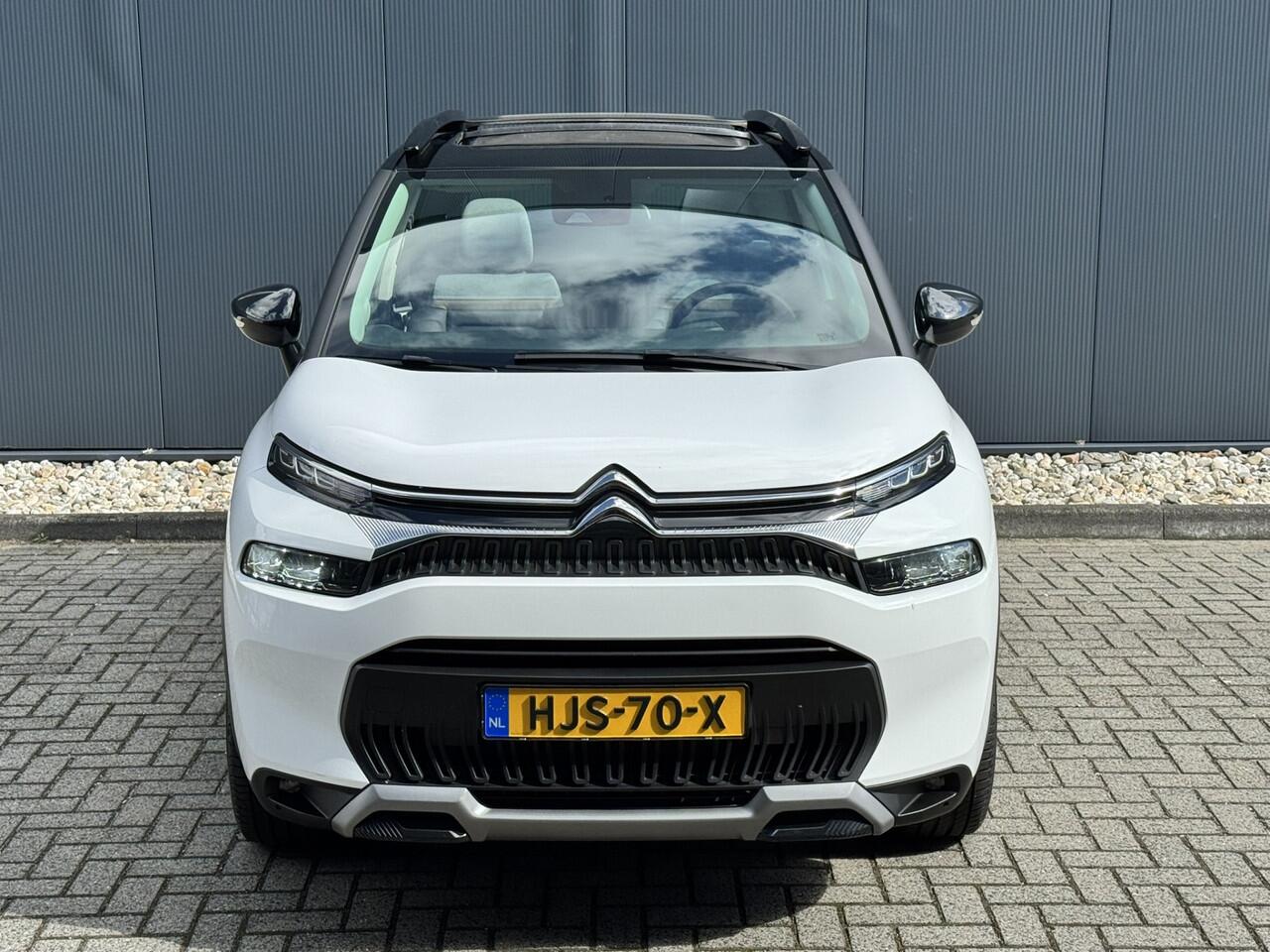 Citroen C3 Aircross 1.2 PureTech 110 Feel | Lederen bekleding | Panoramadak | Stoelverwarming | Navigatie