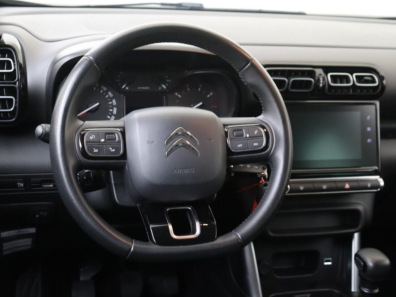 Citroen C3 Aircross 1.2 PureTech C-Series | Donker getint glas achter | Cruise control | Lederen stuur |