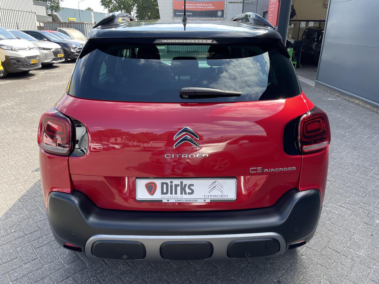 Citroen C3 Aircross 110pk Max (Camera - Keyless Entry - 17"incl 4S - Grip Controle - Apple Carplay - Navigatie - Automatische Airco)