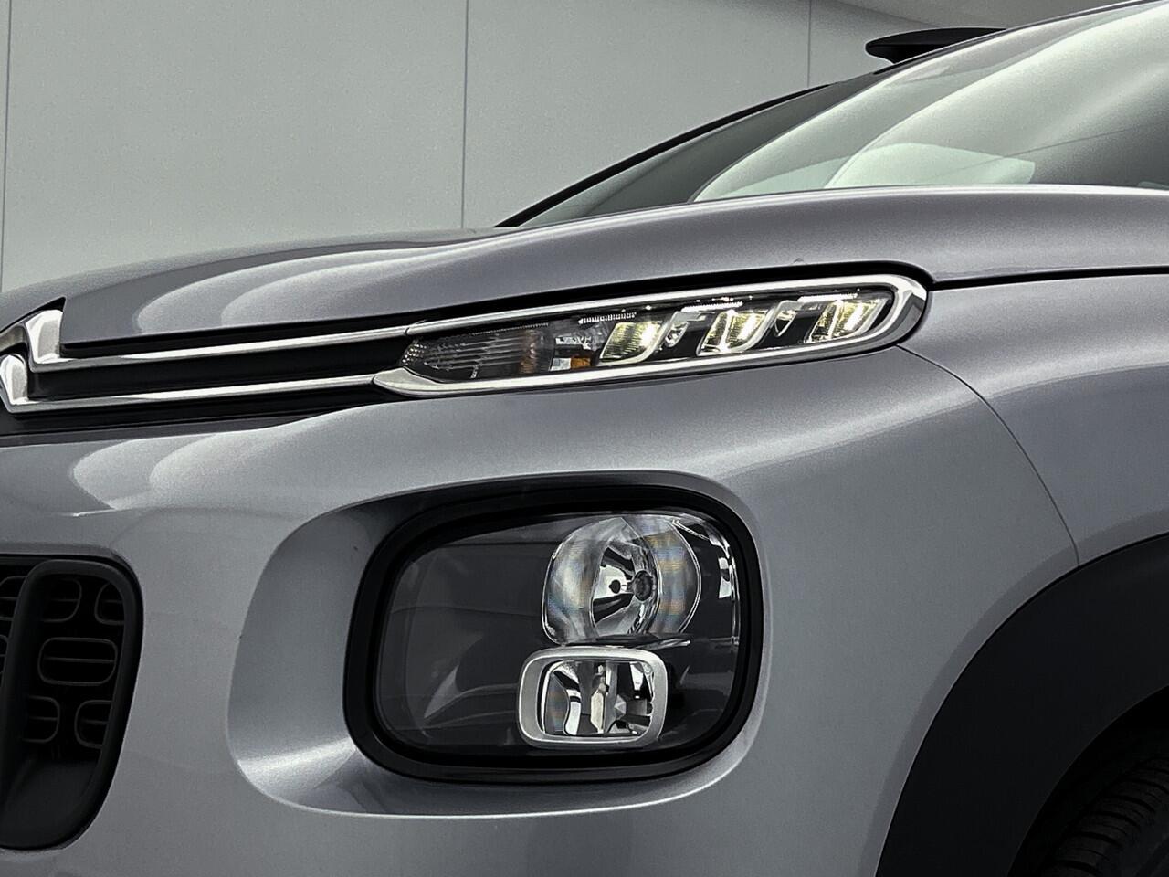 Citroen C3 Aircross 130 PK automaat Shine | Rijklaar | Parkeersensoren | Navigatie |