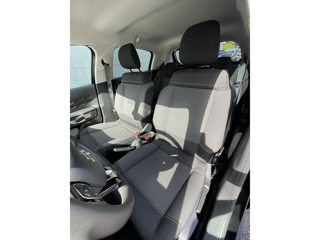 Citroen C3 110pk Max (Keyless Entry - Camera - Navigatie - Automatische Airco - Apple Carplay - LED)