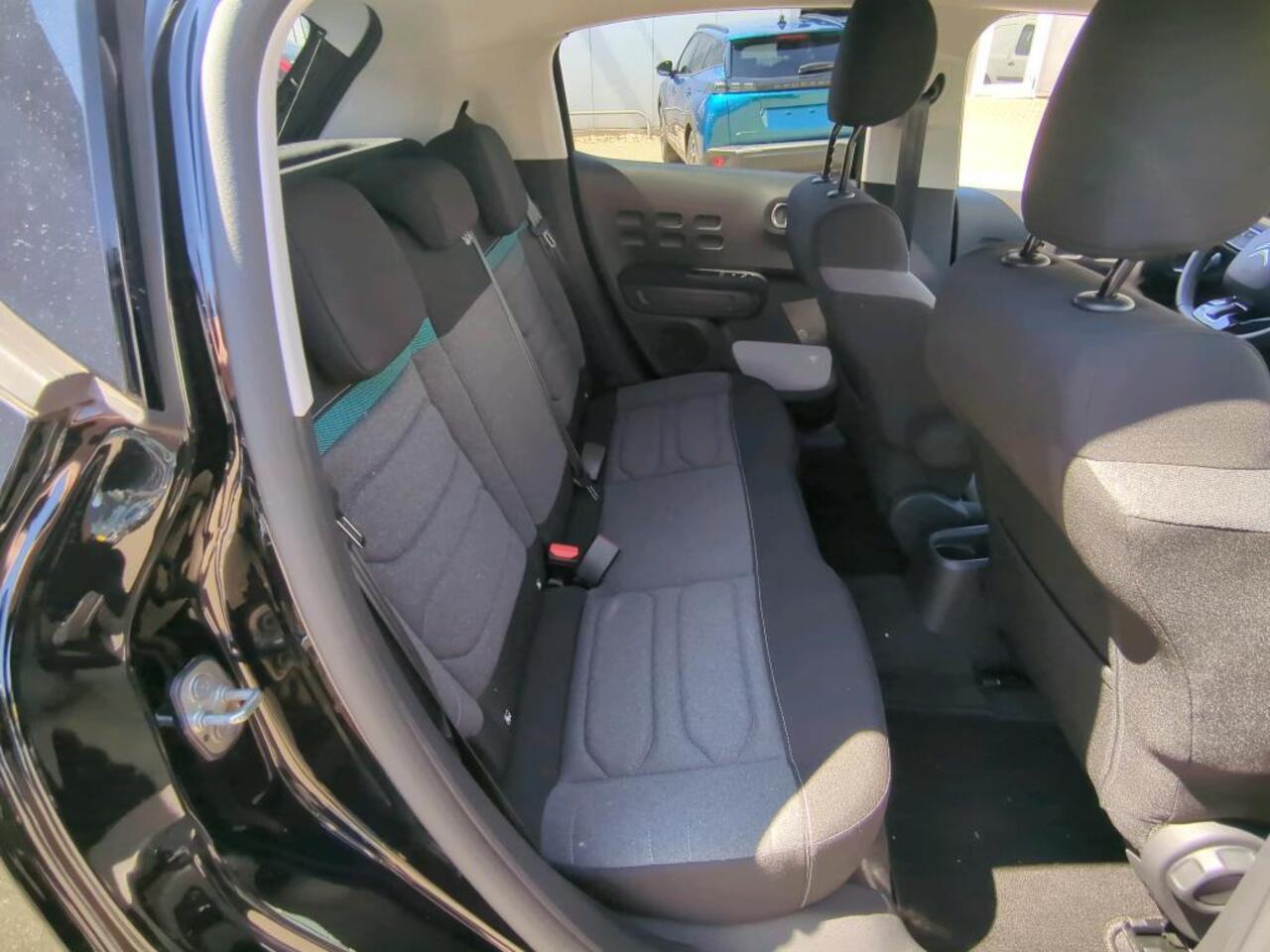 Citroen C3 1.2 PureTech Shine / ALL-IN RIJKLAARPRIJS /Navi/Camera/Keyless/Duo-Tone/Stoelverwarming