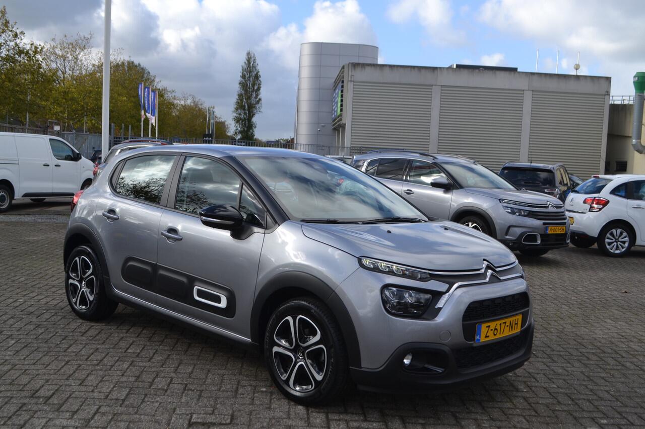 Citroen C3 1.2 PureTech Plus I NAVIGATIE I PARKEERSENSOREN ACHTER I CENTRALE DEURVERGRENDELING I LAGE KM STAND van 12.669 KM I