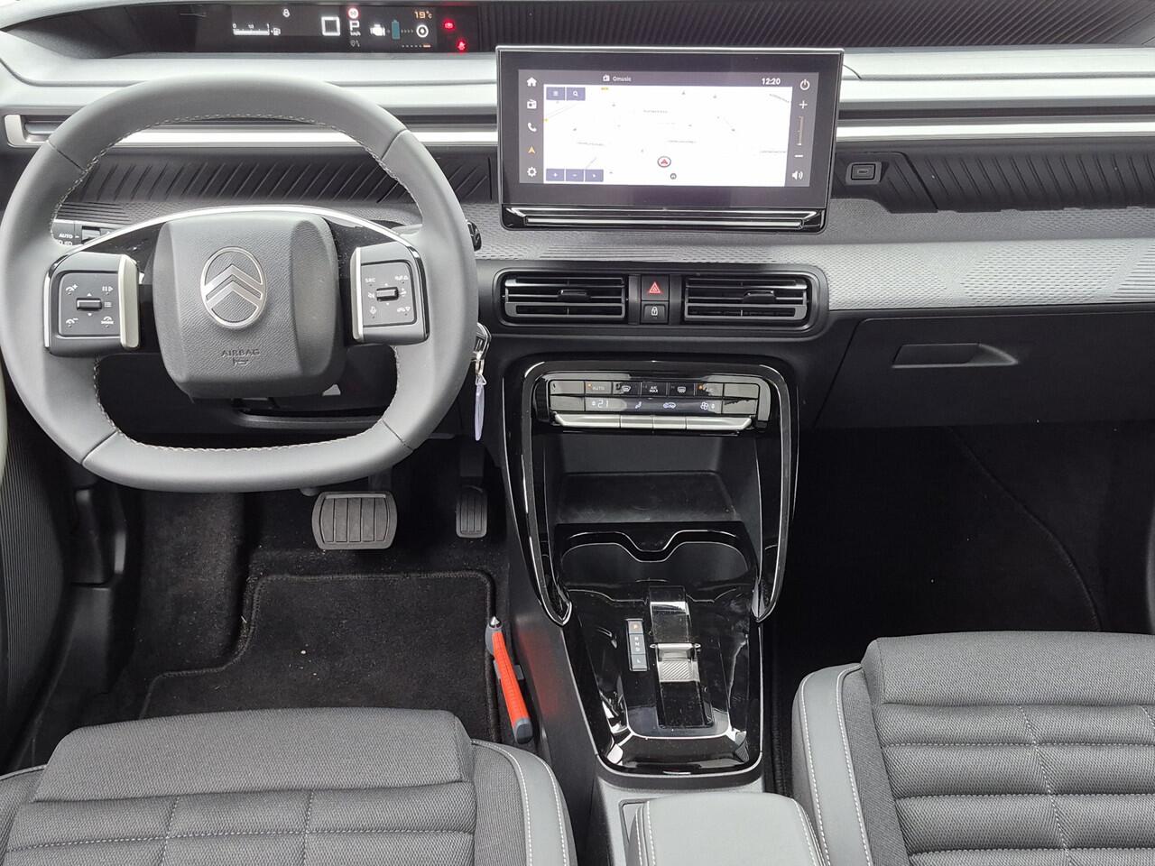 Citroen C3 Aircross 1.2 Hybrid 136 Max | 17 inch lichtmetalen velgen | Achteruitrijcamera | Connected services | Navigatie | Two Tone | COMPANY-CAR / DEMOMODEL.