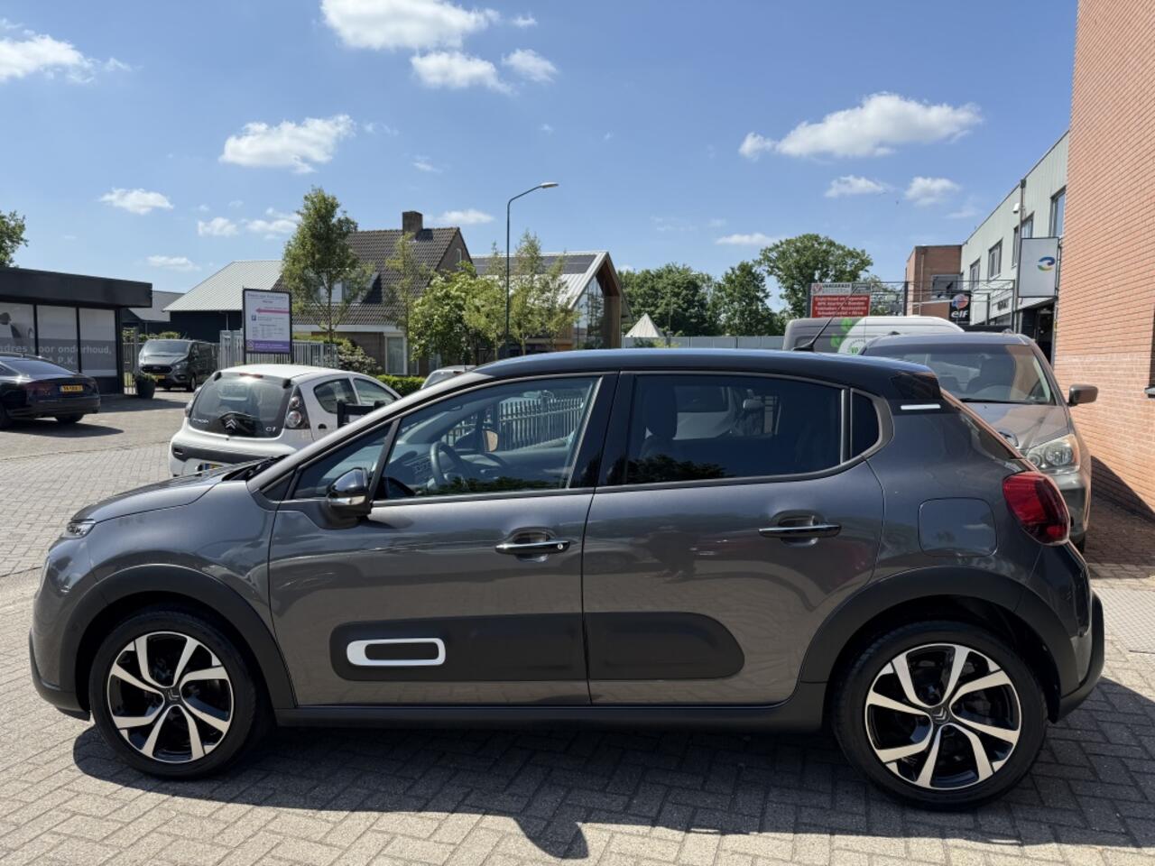 Citroen C3 C3 1.2 PureTech 110 Shine Pack Stop&Start(EURO 6d)