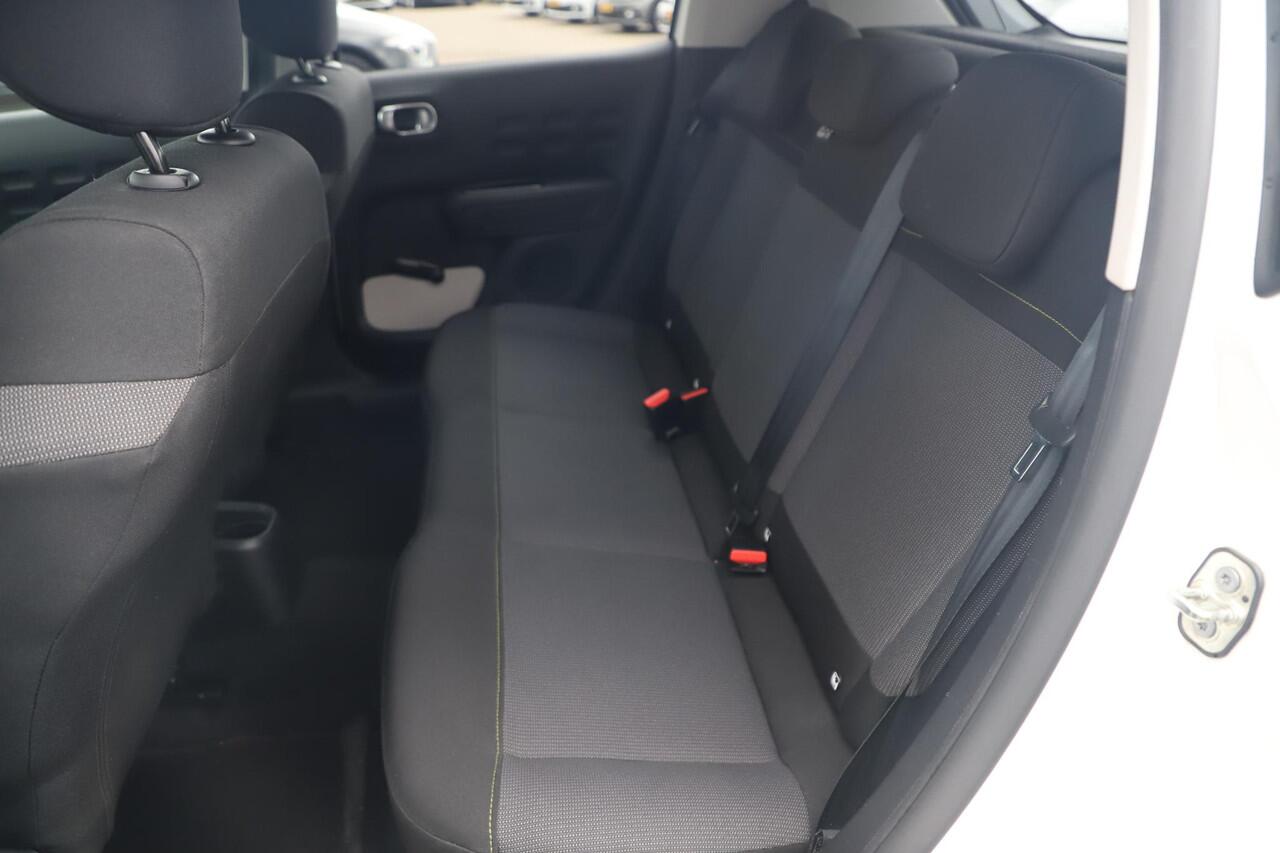 Citroen C3 1.2 PureTech Feel Carplay Android Navigatie Climate Cruise Control Rijstrooksensor All Season Banden!