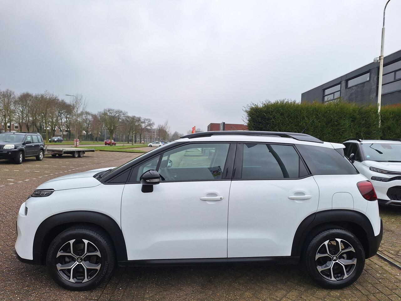 Citroen C3 Aircross 1.2 PureTech Shine 15X OP VOORRAAD