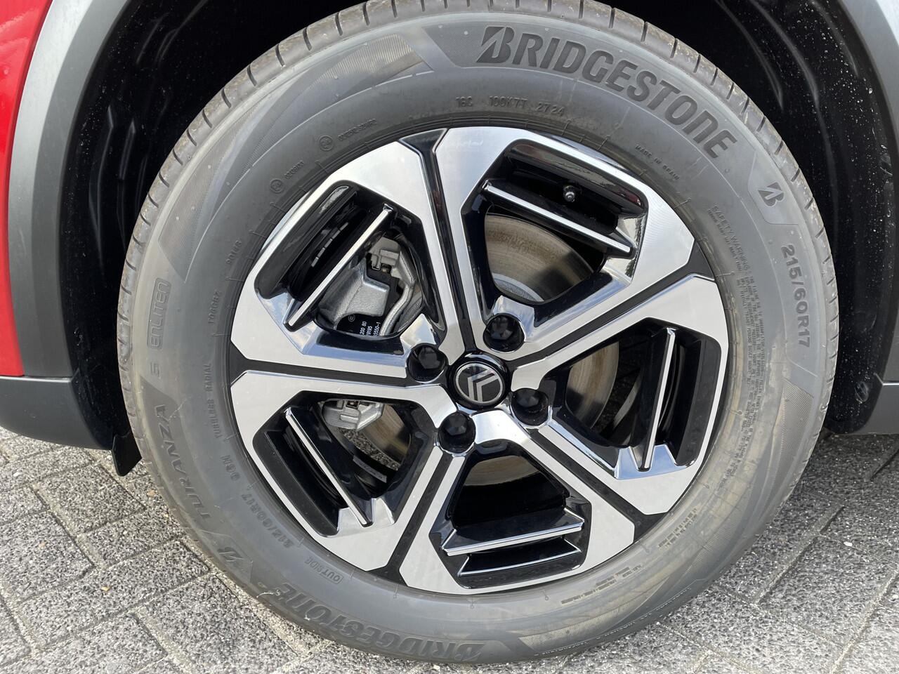 Citroen C3 Ë-C3 Aircross Max 44 kWh (Camera - Navigatie - Automatische Airco - Apple Carplay - Parkeersensoren V+A - Two Tone)