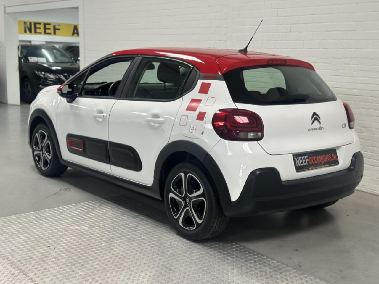 Citroen C3 1.2 PureTech Business AIRCO / CRUISE / ELK.PAKKET / NAVI Nieuwe model