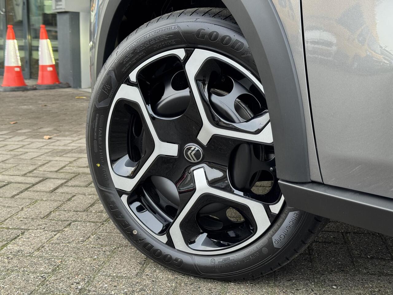 Citroen C3 Plus 1.2 Turbo 100pk | AIRCO | PARKEERSENSOREN | APPLE CARPLAY / ANDROID AUTO | DAB+ | BLUETOOTH