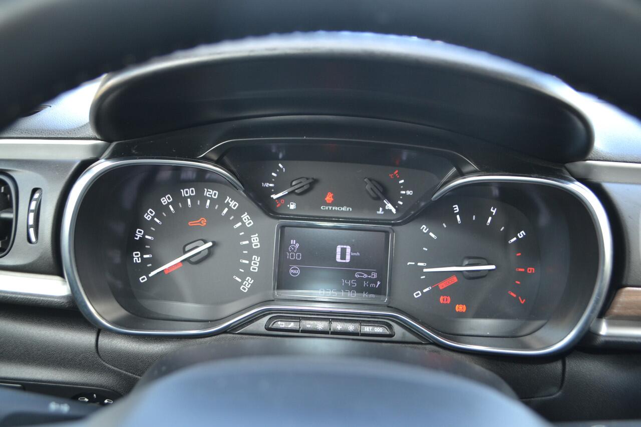 Citroen C3 1.2 PureTech Shine I NAVIGATIE I ACHTERUITRIJCAMERA I L.M. VELGEN I AMBIANCE WOOD I