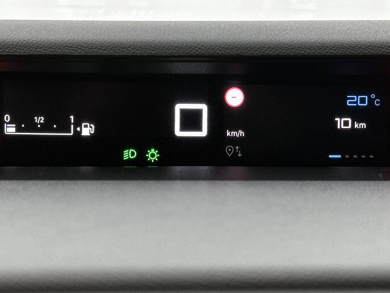 Citroen C3 Turbo 100pk Max | Rijklaar | Achteruitrijcamera | Comfort Seats | 17" LMV |