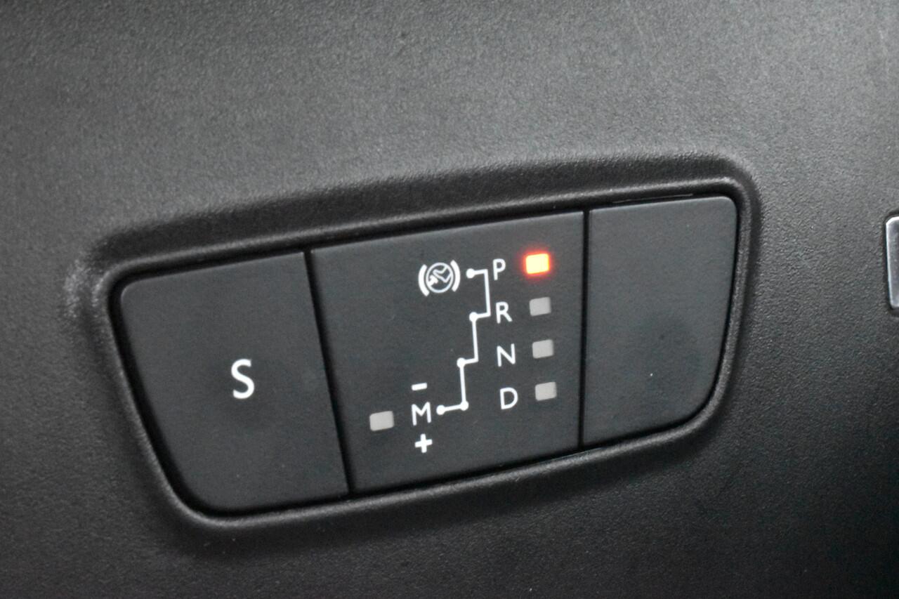 Citroen C3 Aircross PureTech 110 EAT6 Shine Automaat | Navi | Airco | Trekhaak | **