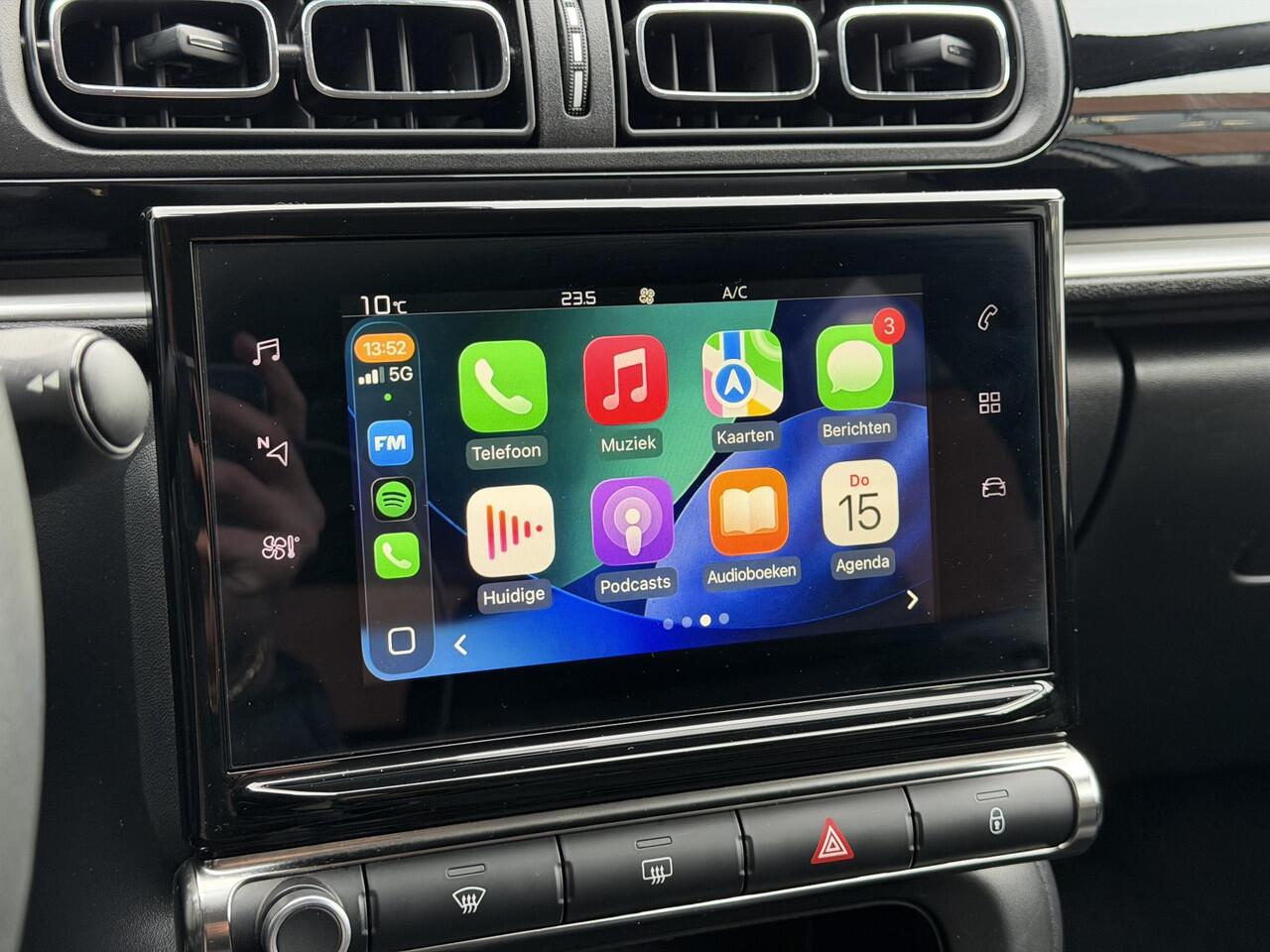 Citroen C3 ELLE 110PK Automaat / All Season Banden / Navigatie via Apple Carplay & Android Auto / Camera / Keyless / Cruise / Clima / DAB / Parkeersensor /