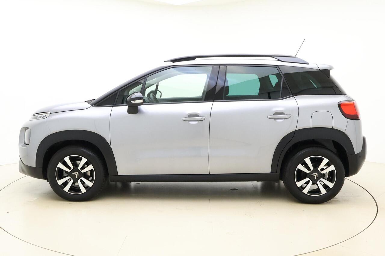 Citroen C3 Aircross 1.2 PureTech Shine 110 Pk | Navigatie | Climate control | Camera | Weinig kilometers | Lichtmetalen velgen | Extra getint glas | Dakrails