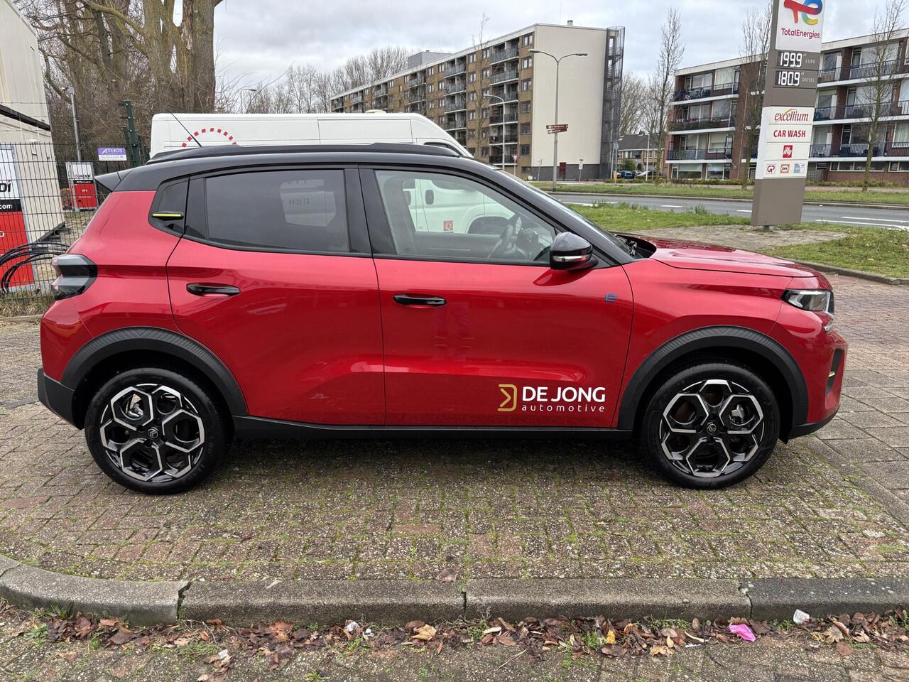 Citroen C3 Ë-C3 Max 113pk 44 kWh ALL-IN RIJKLAARPRIJS/Camera/Apple Carplay/Duo-Tone. Demonstratieauto