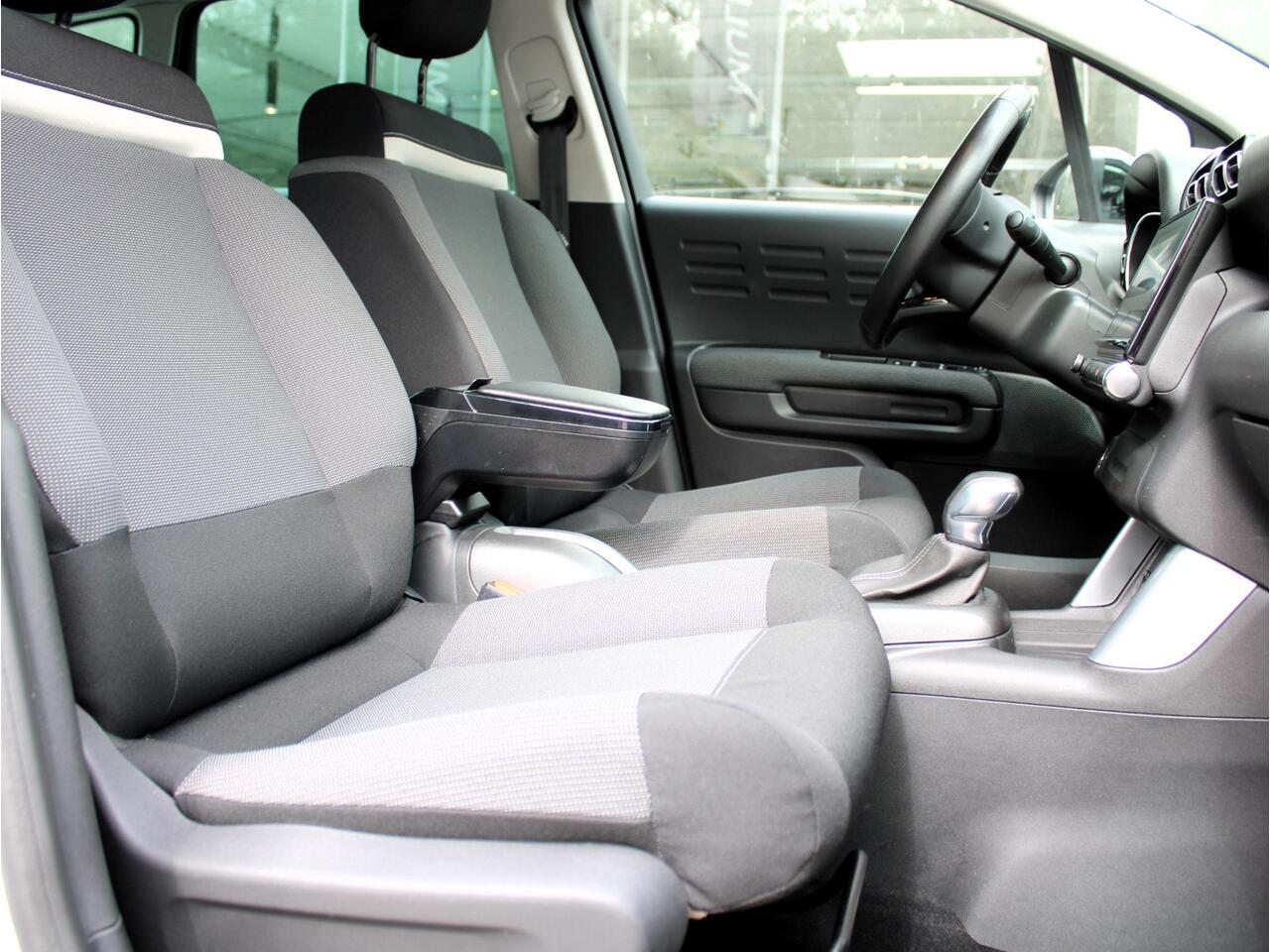 Citroen C3 Aircross 1.2 PT S&S Shine | Automaat | Trekhaak / Camera / Navi