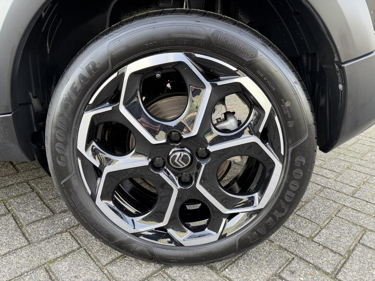 Citroen C3 Ë-C3 Max Comfort Range 44 kWh (Camera - Navigatie - Automatische Airco - Apple Carplay - LED - 17")