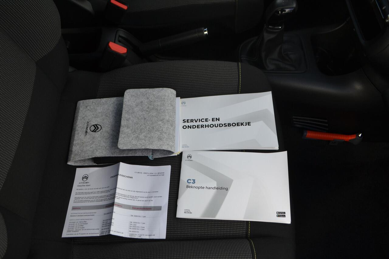 Citroen C3 1.2 PureTech Plus I NAVIGATIE I PARKEERSENSOREN ACHTER I CENTRALE DEURVERGRENDELING I LAGE KM STAND van 12.669 KM I