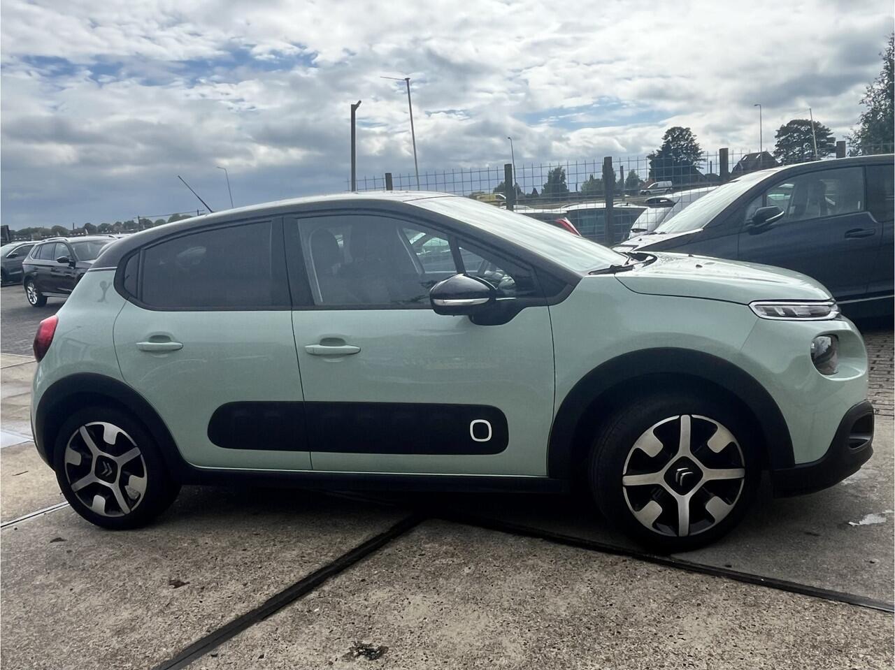 Citroen C3 1.2 PureTech S&S Origins Panoramadak | stoelverwarming