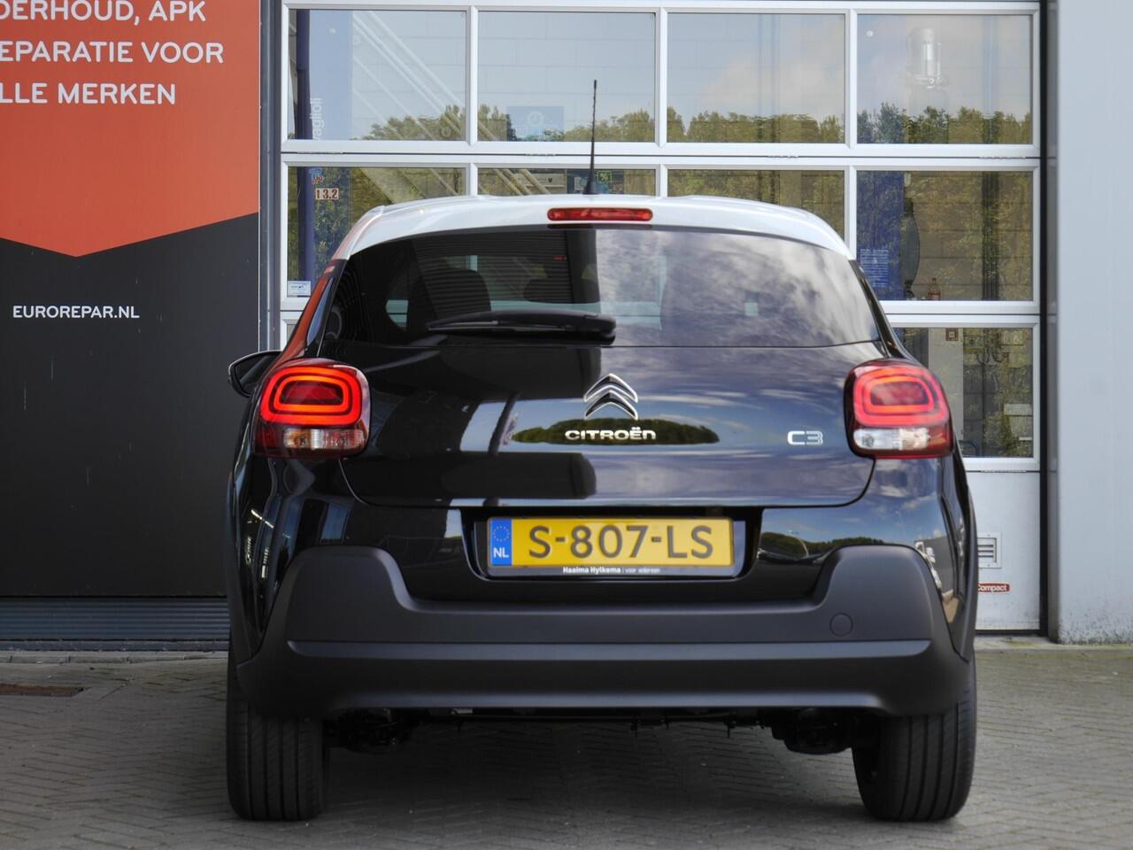 Citroen C3 1.2 PureTech Feel Edition Two-Tone | Achteruitrijcamera | Navigatie | Elektrische ramen | Lichtmetalen velgen | Cruise control | Mistlampen | Android auto | Apple carplay