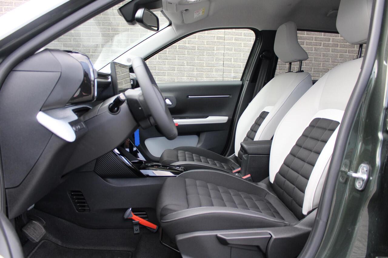 Citroen C3 Ë-C3 Aircross Max 113pk 44 kWh | ¤410,- Private Lease | Automaat, Navigatie, Camera, Luxe bekleding