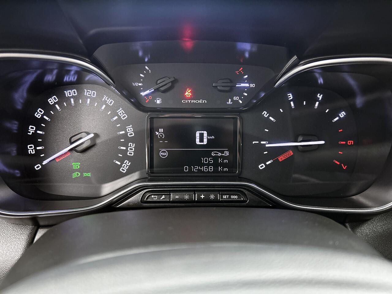 Citroen C3 Aircross 110PK Plus | Rijklaar | Navigatie | Parkeersensoren achter |