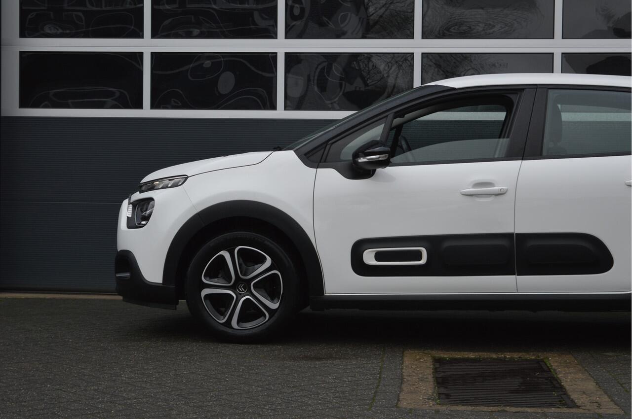 Citroen C3 1.2 PureTech Feel | Cruise/Navi/Carplay/PDC | Met Bovag garantie!