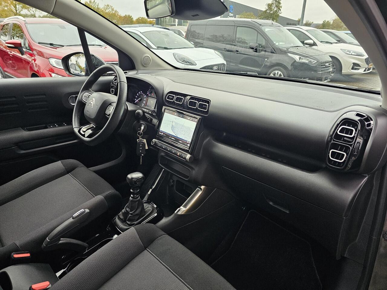 Citroen C3 Aircross 1.2 PureTech Feel 110 pk | Navigatie | app-voorbereiding | Climate control | Cruise control | Lane assist | Led verlichting | Multifunctioneel stuurwiel etc.