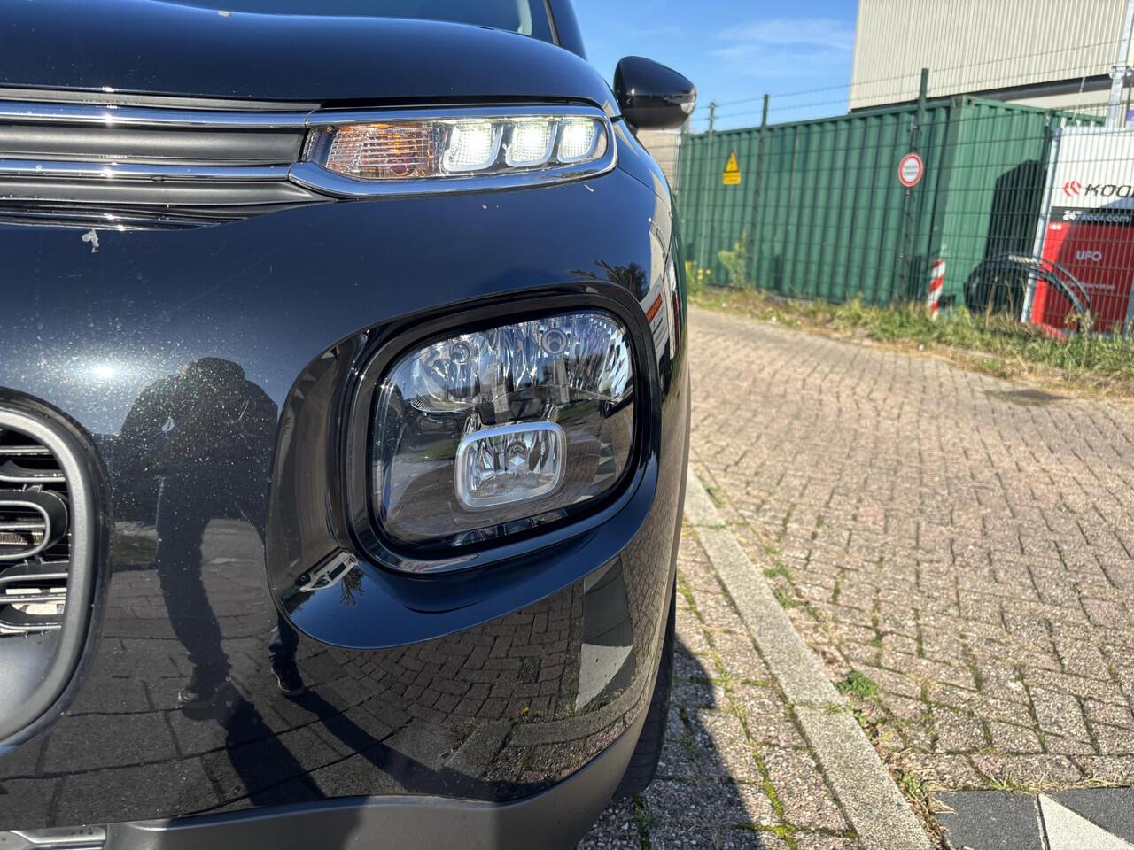 Citroen C3 Aircross 1.2 PureTech Shine / ALL-IN RIJKLAARPRIJS /Navi/Camera/Apple Car Play/Trekhaak/17"Velgen