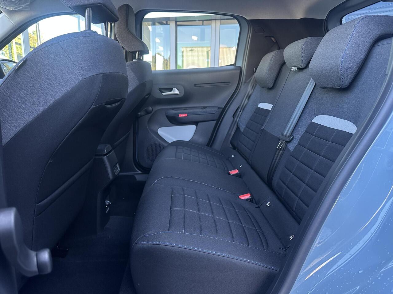 Citroen C3 1.2 Hybrid 110pk Business | Navigatie | Comfort Seats | Airco | DAB | Apple Carlpay/Android Auto | Parkeersensoren | Cruise Control | Draadloze telefoonlader | Full LED | Armsteun |