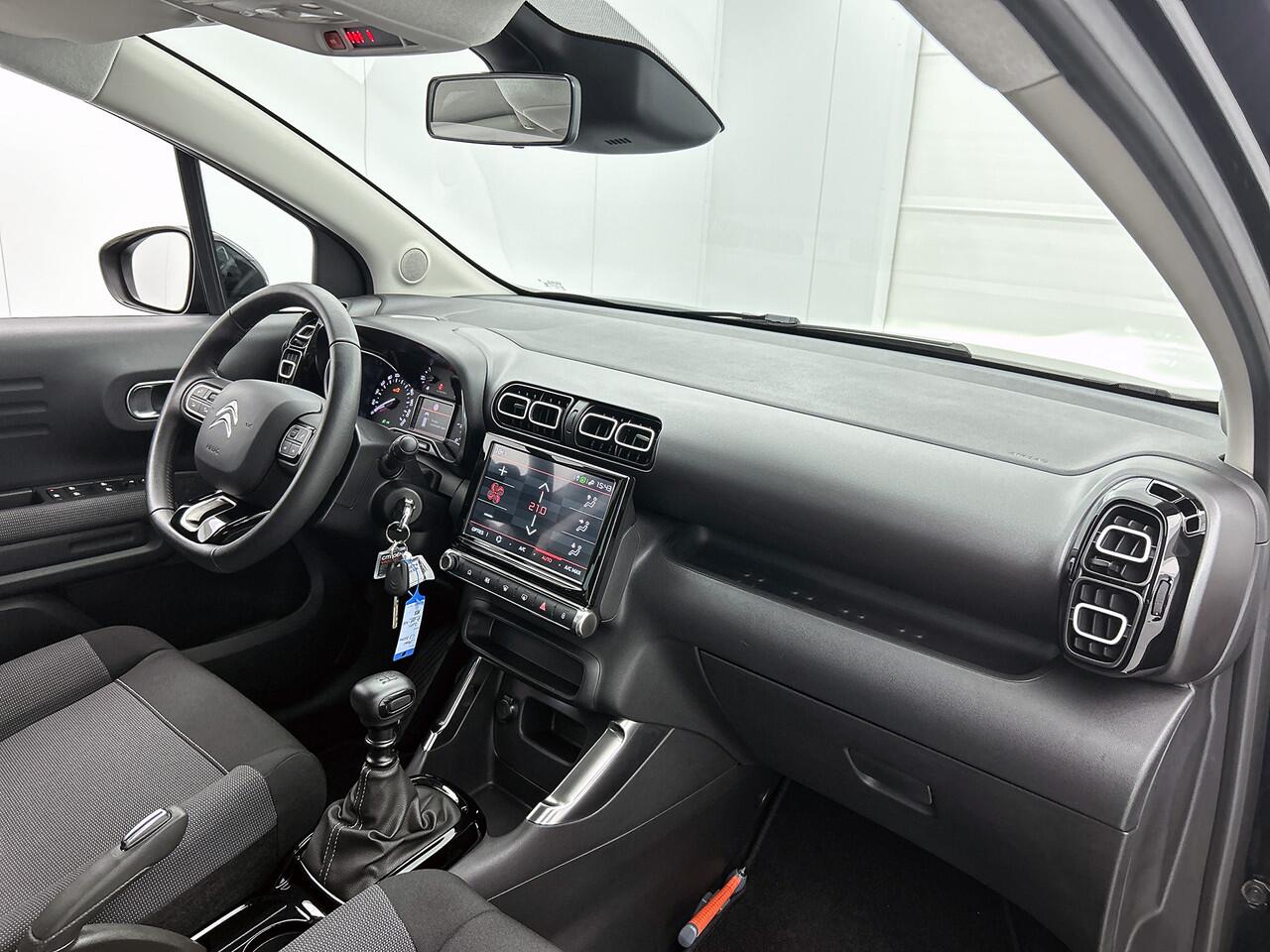 Citroen C3 Aircross 1.2 PureTech Shine | 110PK | Navigatie | Climate control | Dakrailing | PDC
