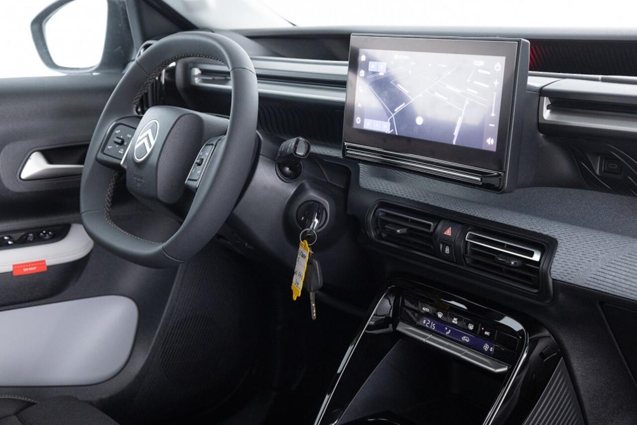 Citroen C3 e-C3 Aircross Max 113pk Comfort Range 44 kWh ? 1e Eigenaar